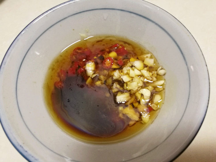 荆芥皮蛋拌凉粉步骤8