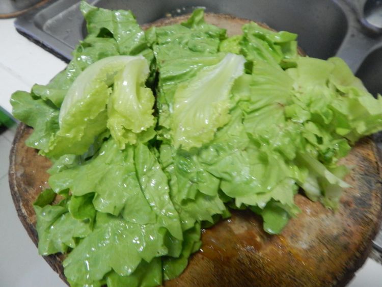 生菜皮蛋汤步骤6