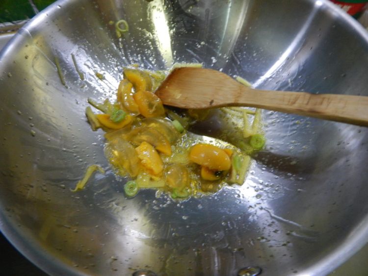 生菜皮蛋汤步骤3