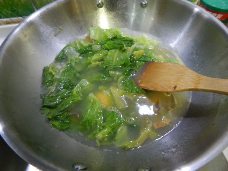 生菜皮蛋汤步骤8