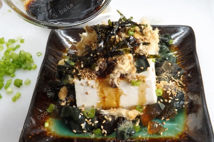 肉松皮蛋拌豆腐步骤6