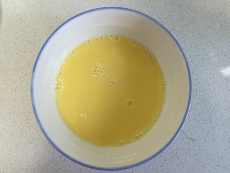 彩色蛋羹步骤3