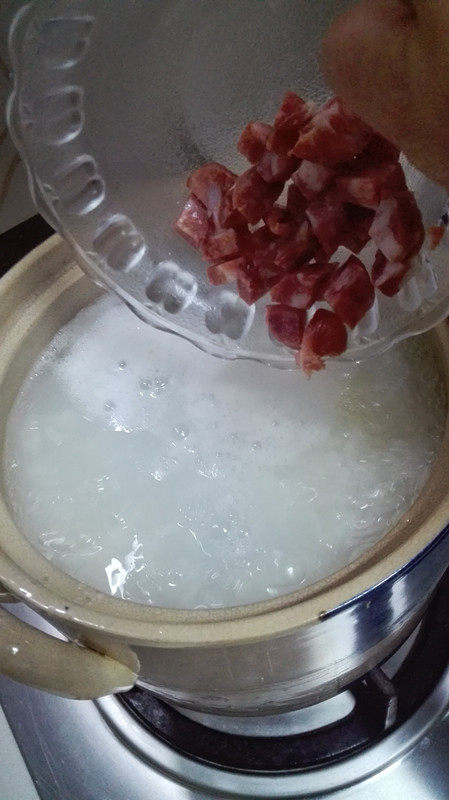 皮蛋腊肠粥步骤7
