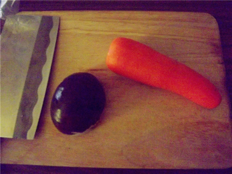 煎虾饼皮蛋饭步骤5