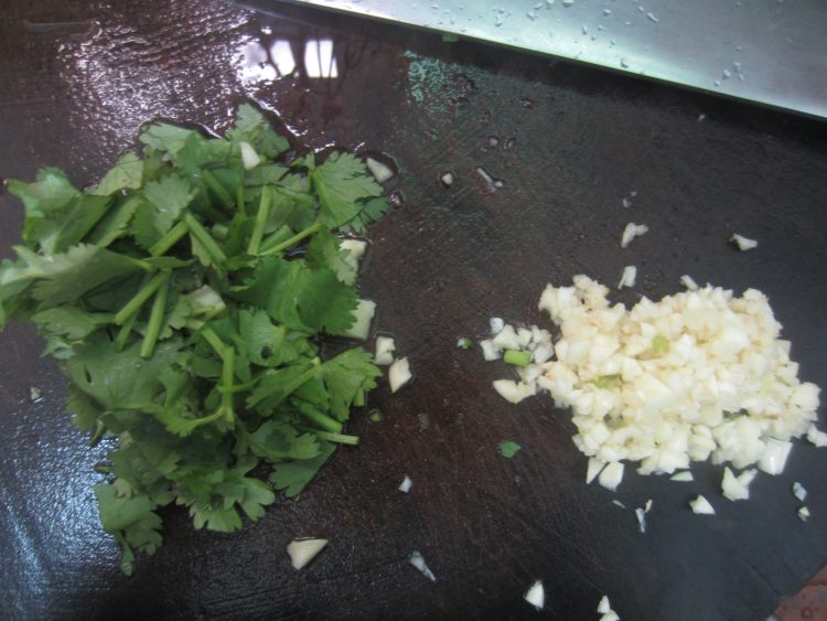 松花蛋豆腐步骤9