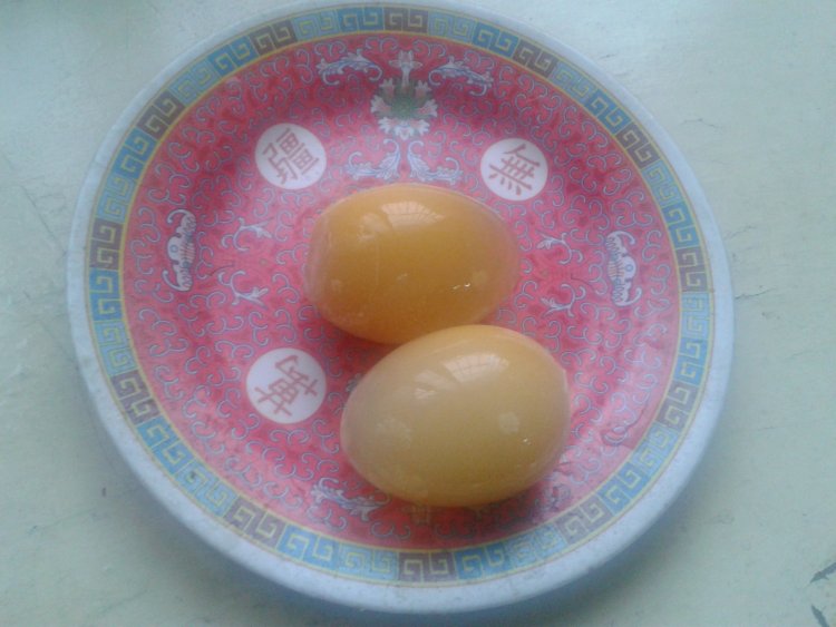 皮蛋炒辣椒步骤4