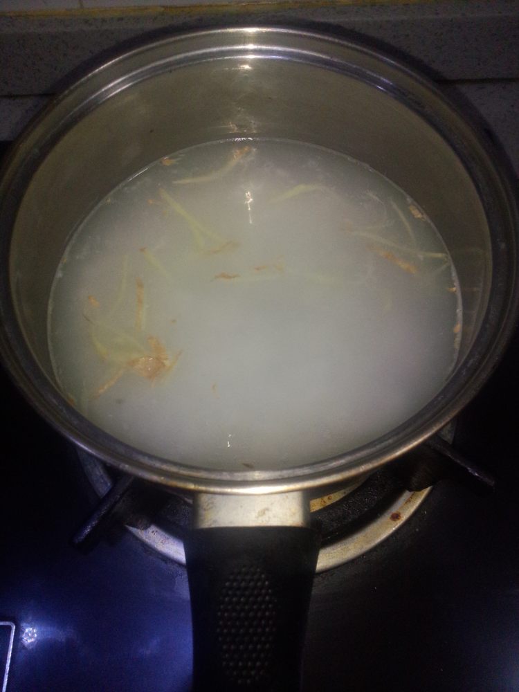 姜丝皮蛋粥步骤11