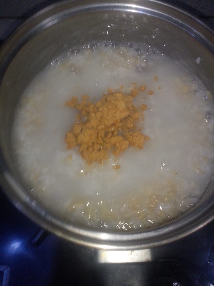 姜丝皮蛋粥步骤14