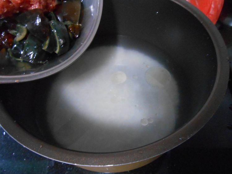 皮蛋肉末粥步骤6