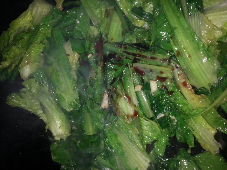 皮蛋油麦菜步骤5