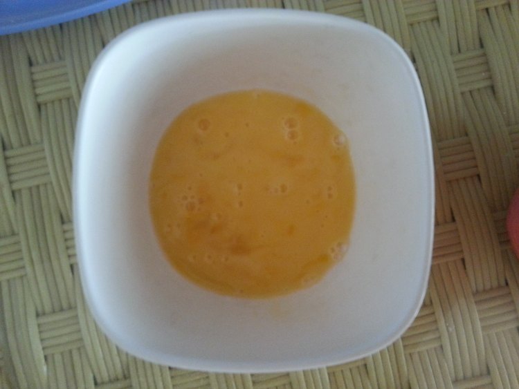黑芝麻皮蛋疙瘩汤步骤3