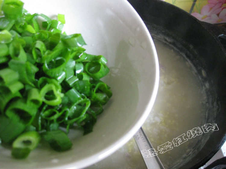 皮蛋瘦肉二米粥步骤9