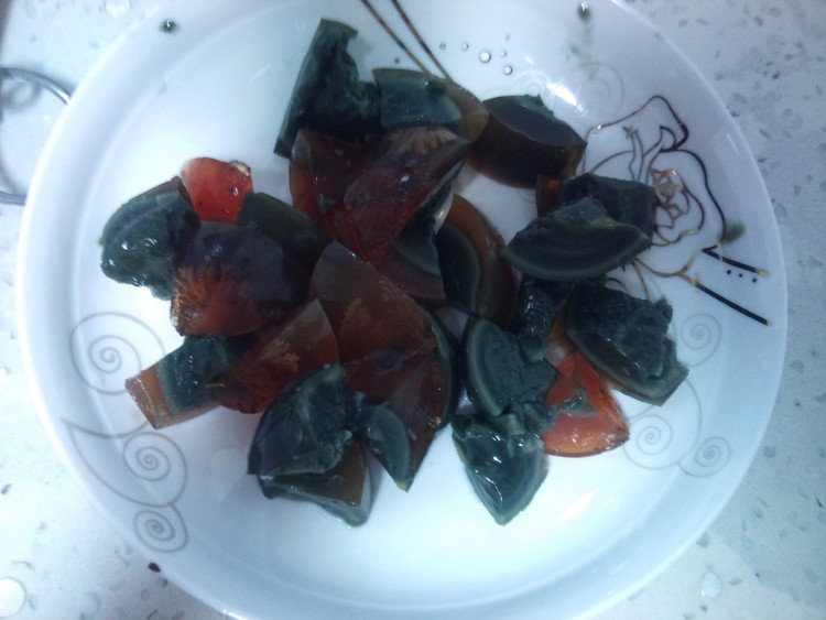 香干拌皮蛋步骤4