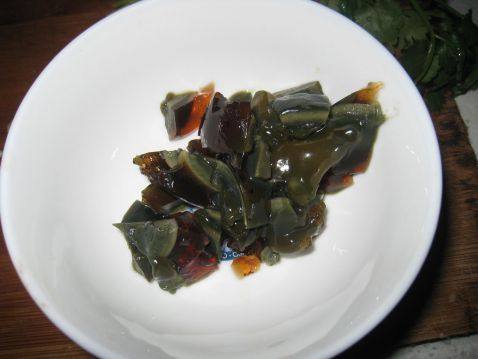 鸳鸯蛋拌豆腐步骤2