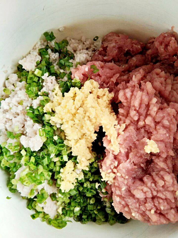 小肉丸包蛋步骤3