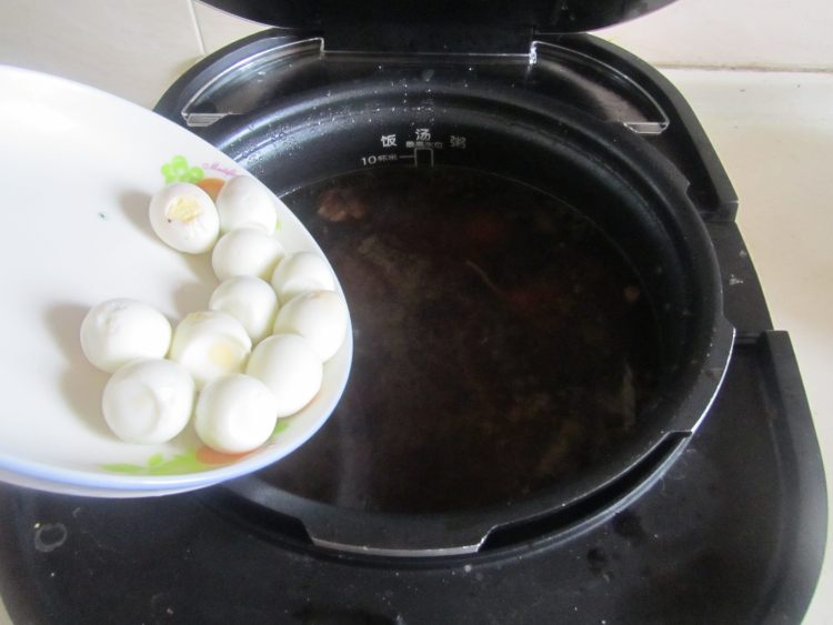 茶树菇鹌鹑蛋土鸡汤步骤8