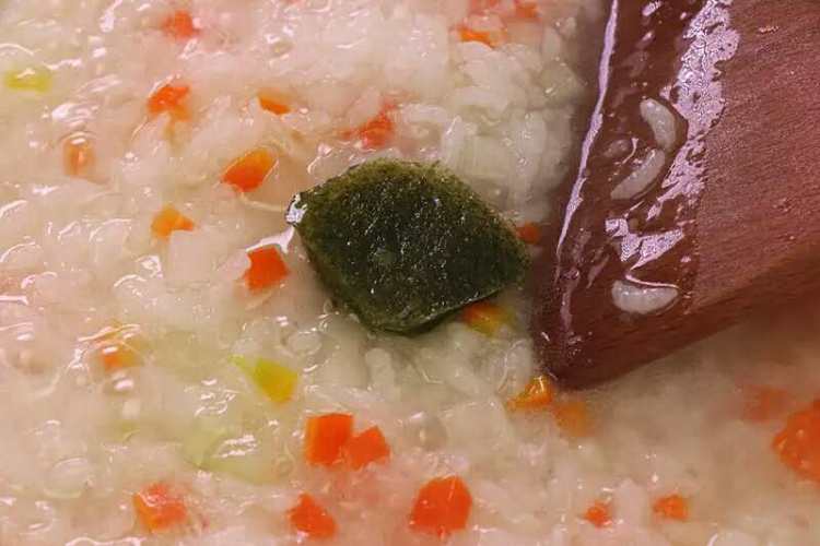 海鲜蔬菜粥步骤8