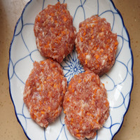 肉饼炖鹌鹑蛋#新鲜从步骤5
