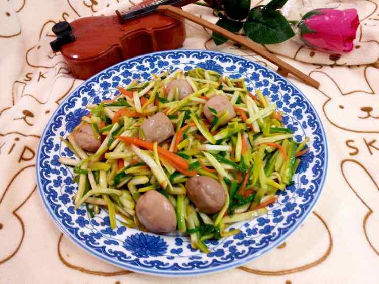 蒜苗风味蛋步骤7