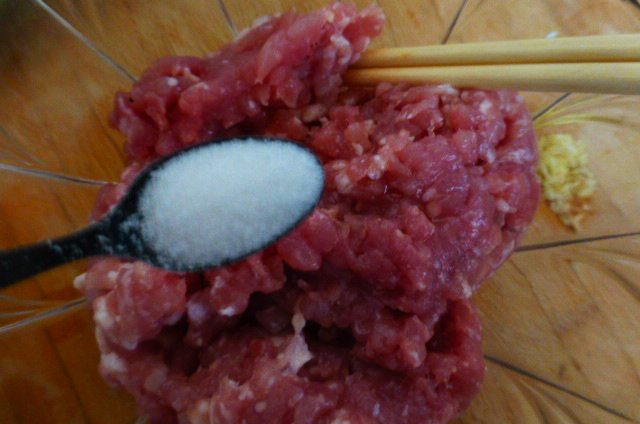清蒸虎眼丸子步骤2