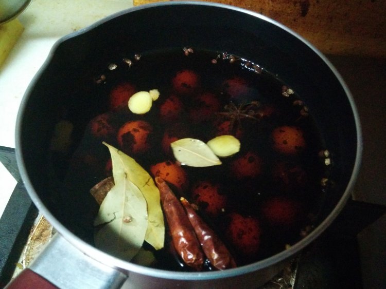 【手工美食】五香鹌鹑步骤5