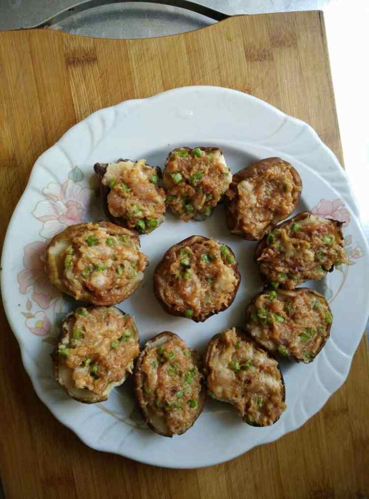 香菇肉末蒸鹌鹑蛋步骤4