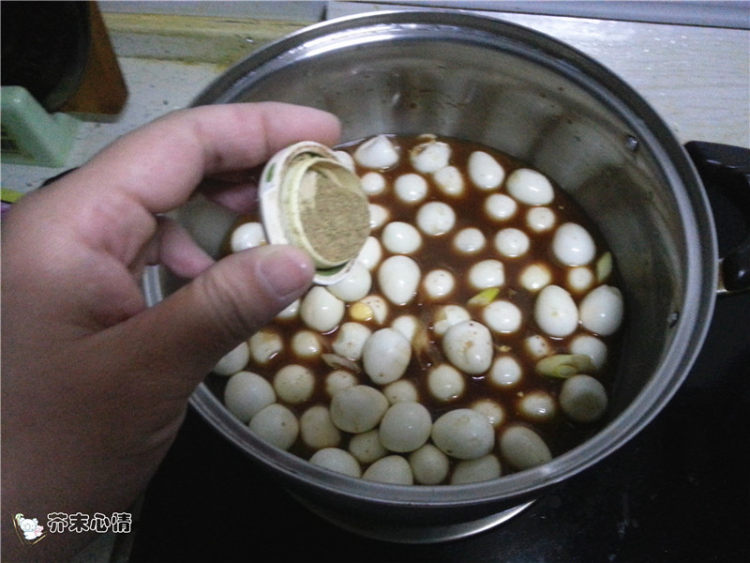 酱鹌鹑蛋步骤5