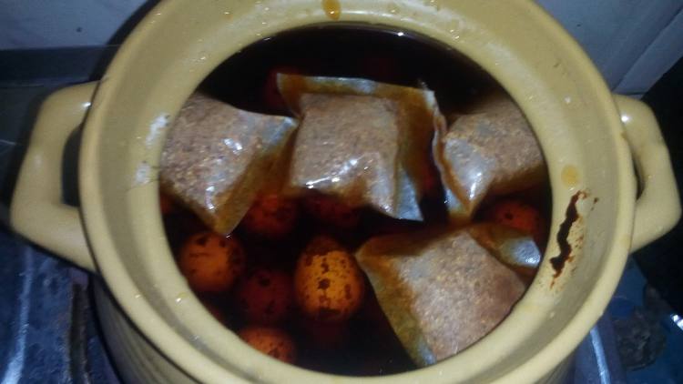 香卤鹌鹑蛋步骤4