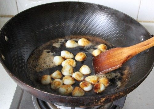 可乐虎皮鹌鹑蛋步骤6