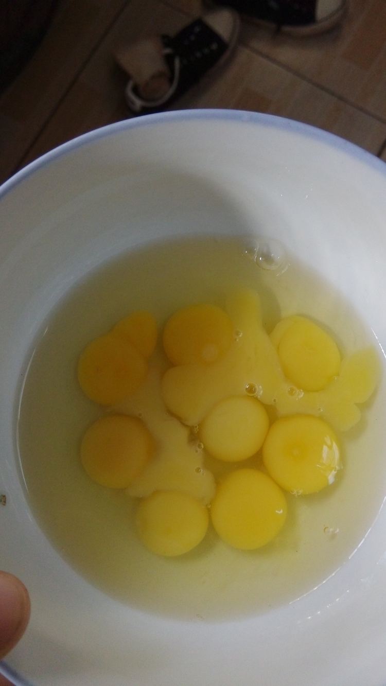 水蒸鹌鹑蛋步骤2