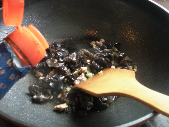 田园小火锅步骤5