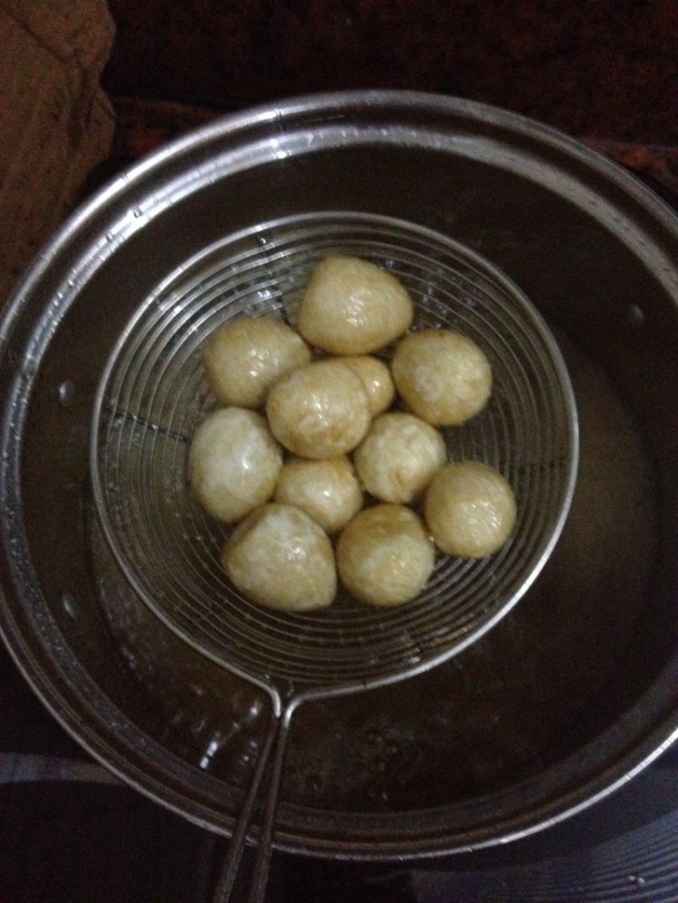 鸽蛋红烧肉步骤12