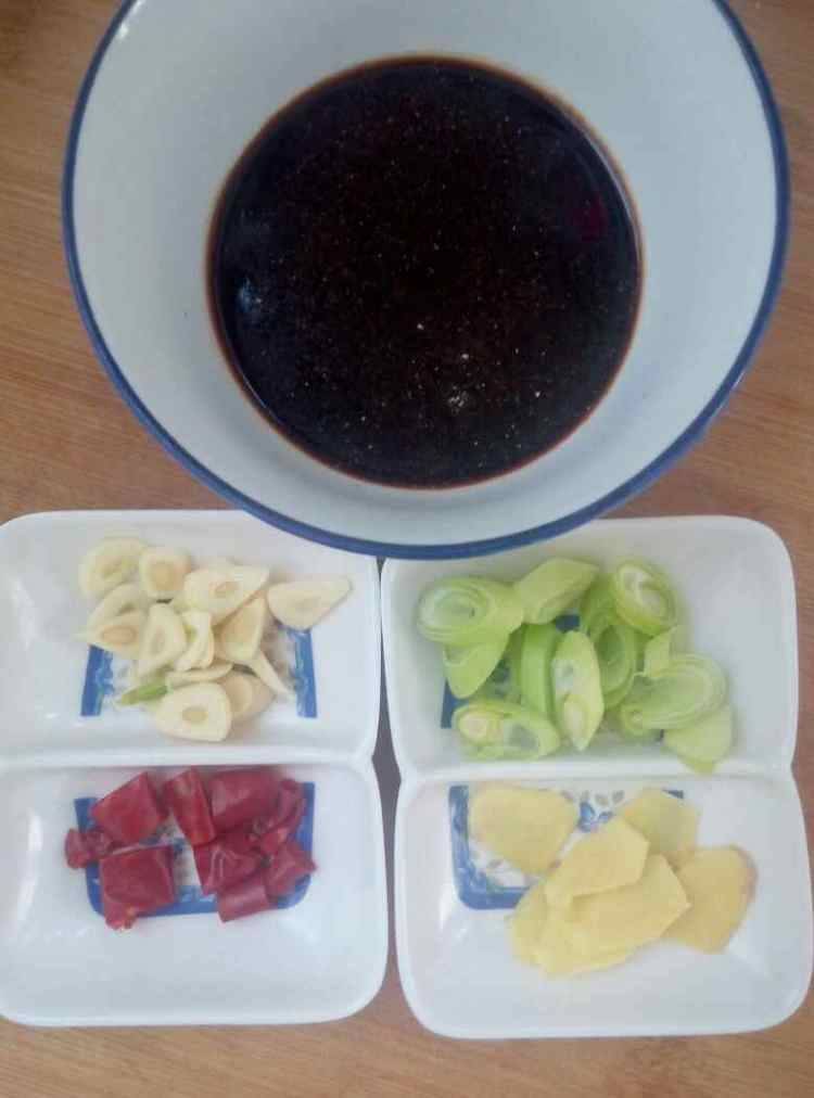 家常烧鲫鱼#新鲜从这步骤2