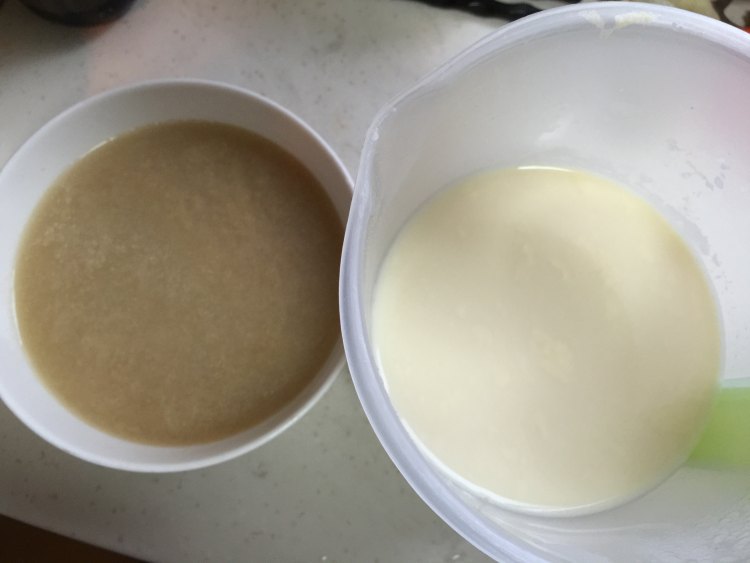 豆浆鲫鱼汤步骤1