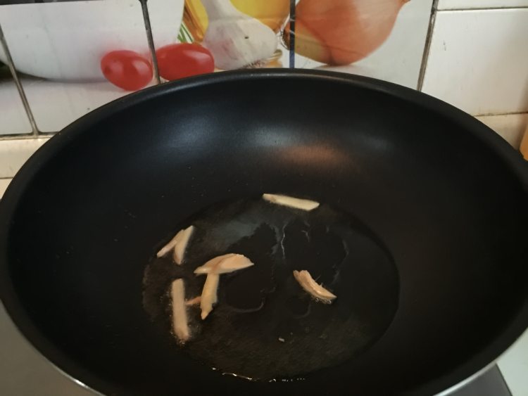 豆浆鲫鱼汤步骤4