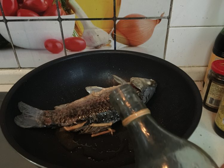 豆浆鲫鱼汤步骤6