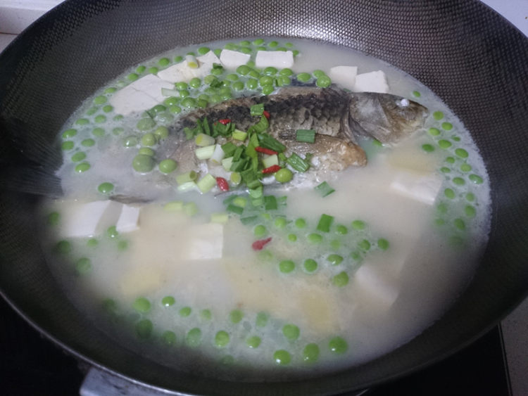 鲫鱼豆腐暖锅步骤12