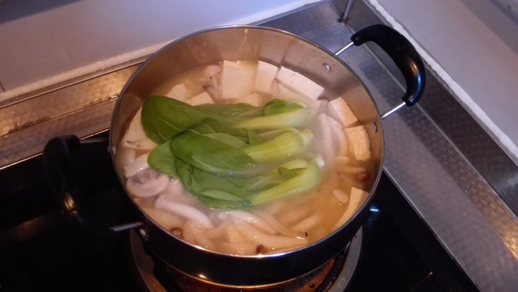 鲫鱼菌汤步骤11