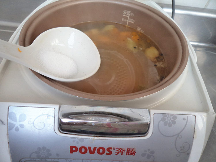 南瓜鲫鱼汤步骤7