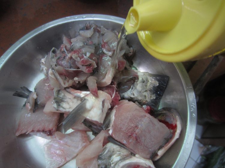 秋葵鲫鱼蒸饭步骤9
