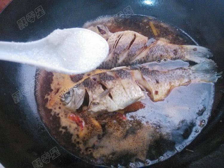 铁锅炖鱼贴饼子步骤20