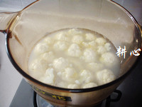 番茄菜花鲫鱼汤步骤4