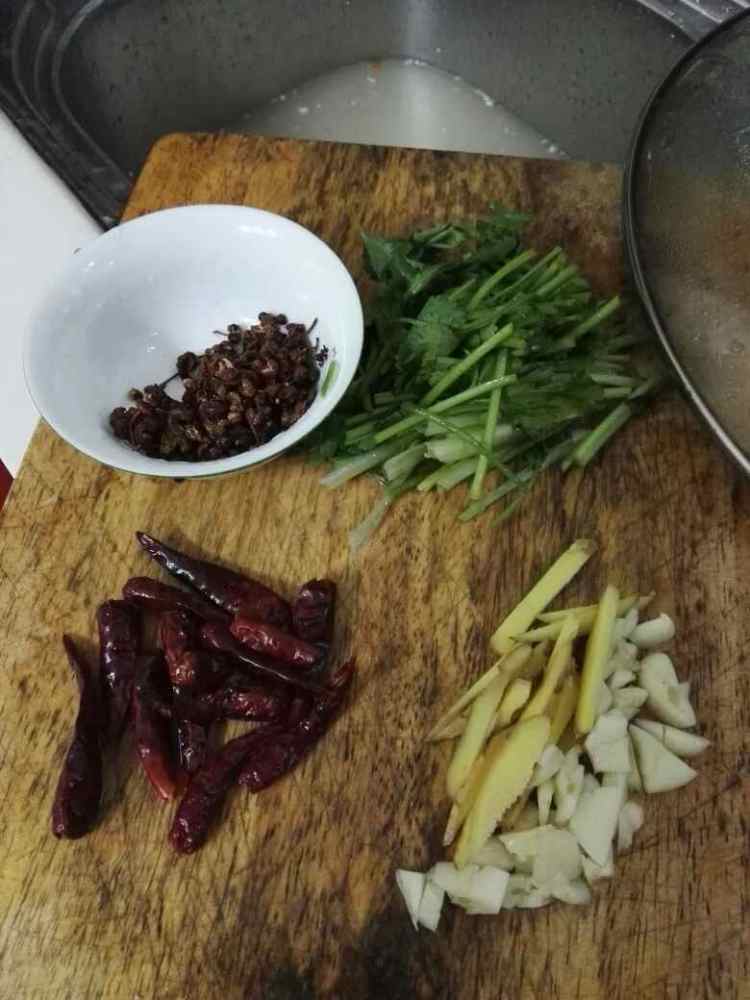 微麻辣水煮鱼步骤4