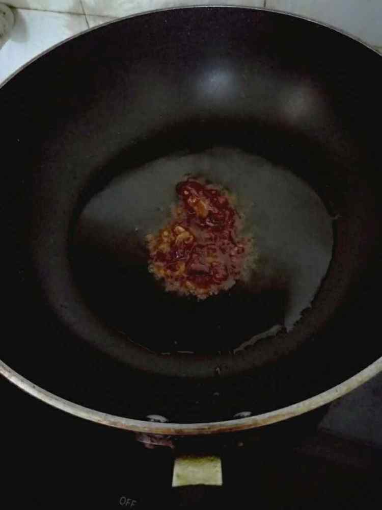 豆瓣酱版酸菜鱼步骤5