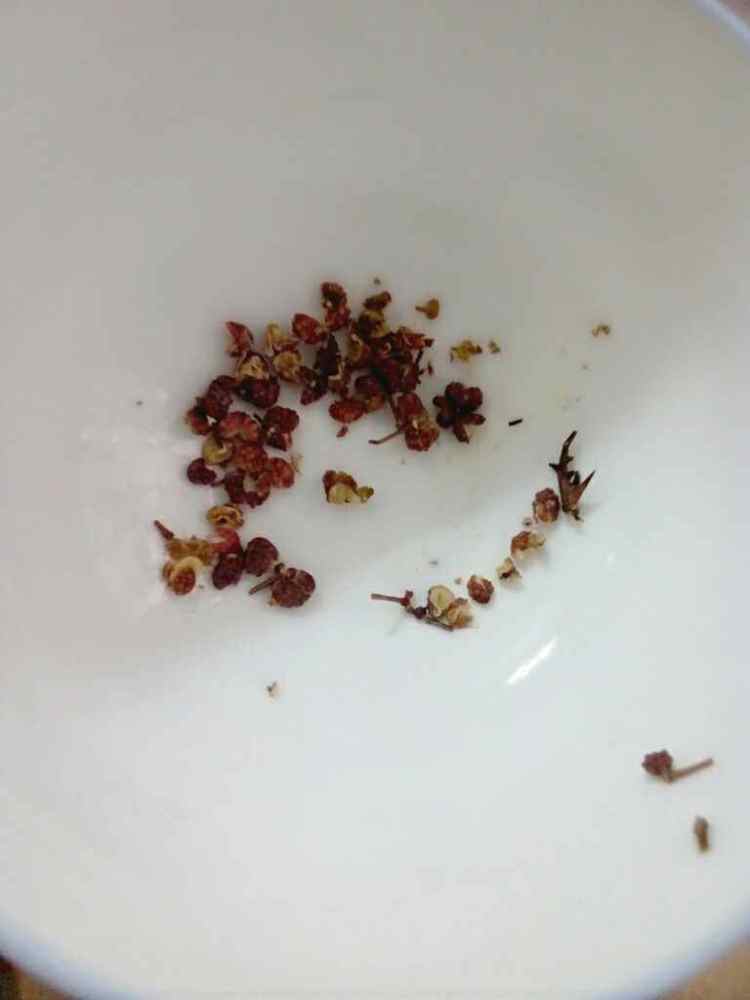 豆瓣酱版酸菜鱼步骤4