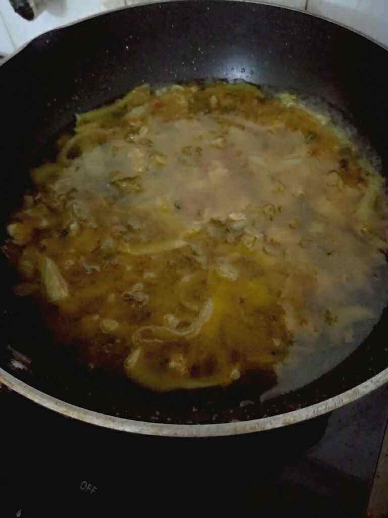 豆瓣酱版酸菜鱼步骤7