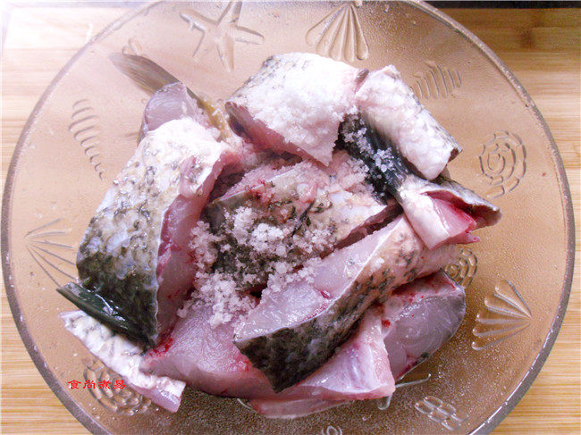 砂锅鱼块步骤3