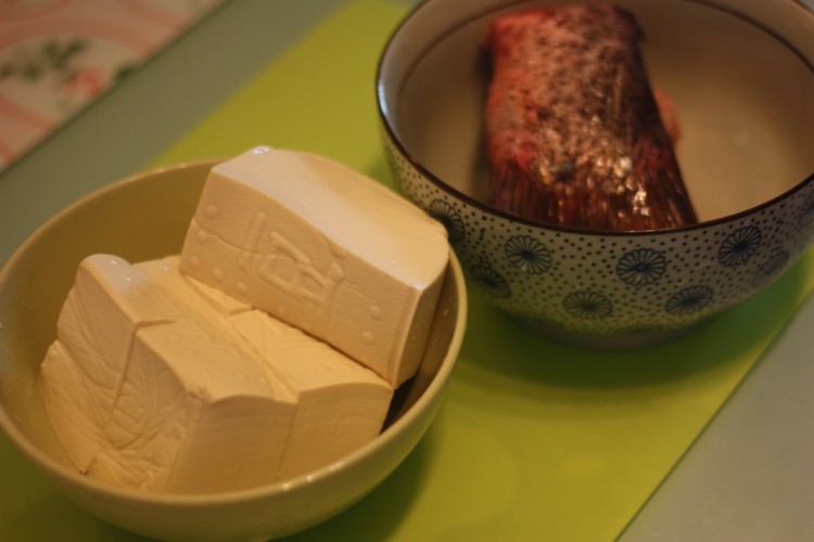 豆腐鱼汤步骤1