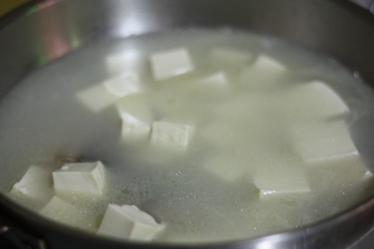 豆腐鱼汤步骤6