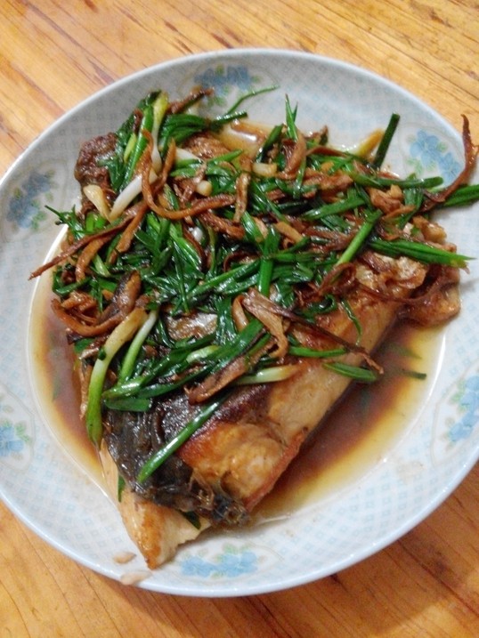 香煎草鱼步骤7